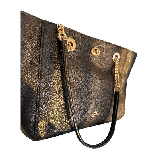 Coach Turnlock Chain Tote – Chic Polished Pebble Leather Handbag - Picture 4 of 11